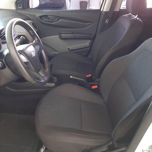 Chevrolet Onix 2017 1.0 Joy + 78cv