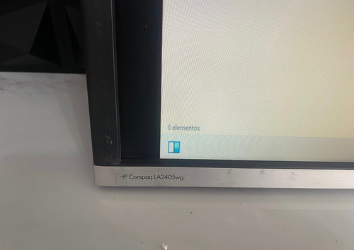 2 Monitores Hp 24 Pulgadas Sin Base Entrada Vga Grado B Gris (Reacondicionado)