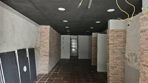 Se Alquila Local Comercial