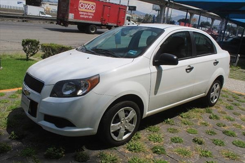 Imagen 1 de 14 de Chevrolet Aveo