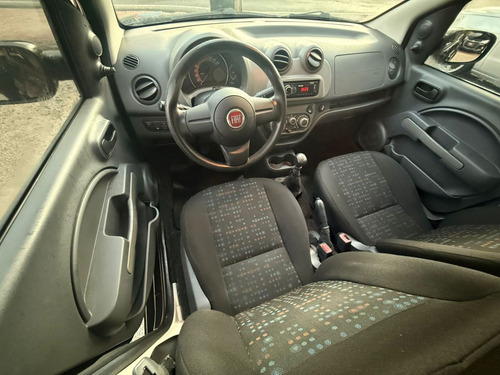 Fiat Uno 1.0 4P FLEX VIVACE