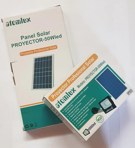 Imagen 2 de 6 de Reflector Solar Profesional 50w Atomlux Con Control Remoto