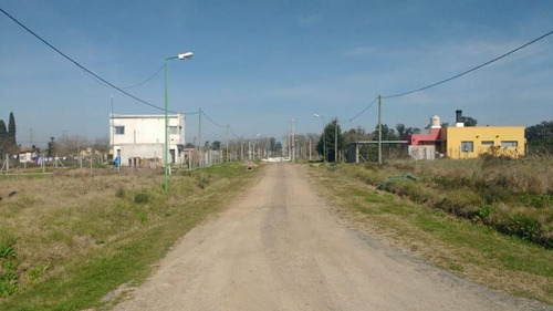 Venta De Lote En Melchor Romero, La Plata