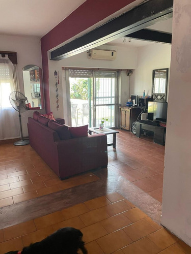 Venta Casa Ramos Mejia Doble Lote Pileta