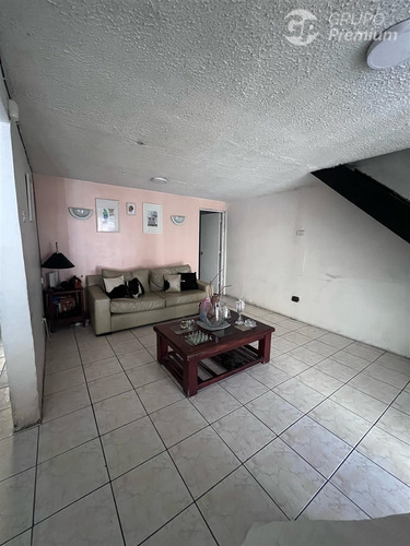Casa En Venta De 2 D. Sector Monte Tabor, Maipu