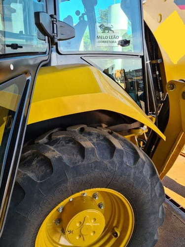 Imagem 2 de 15 de Retroescavadeira Caterpillar 416f2 4x4 C/ Ar 800 Horas 2020