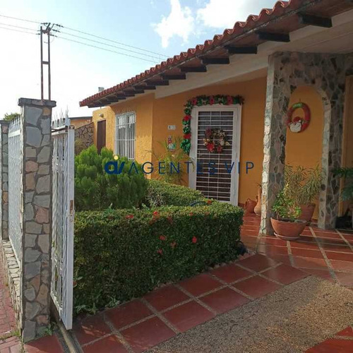 Imagen 11 de 11 de Casa En Urbanización La Macarena Sector La Cruz