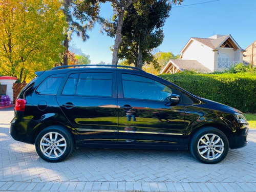 Volkswagen Suran 1.6 Highline 101cv 11c 2014