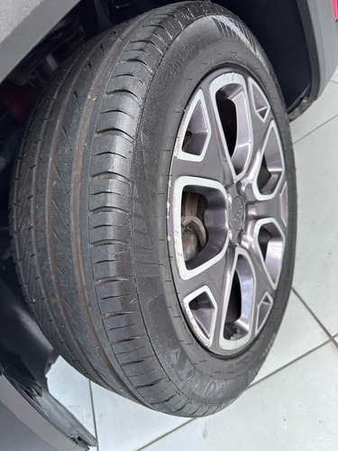 Jeep Renegade 1.8 Longitude Flex Aut. 5p