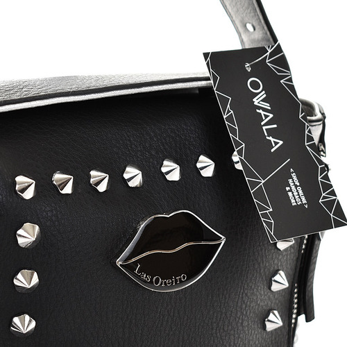 Imagen 3 de 6 de Cartera Bandolera Las Oreiro Morral Mujer Tachas Negra