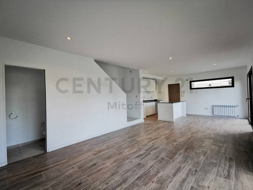Imagen 5 de 23 de Dúplex En Venta De 3 Dormitorios En Gonnet, La Plata