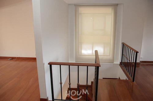 Imagen 14 de 26 de Apartamento En El Nogal, El Refugio. 1 Habitación, 115 M²