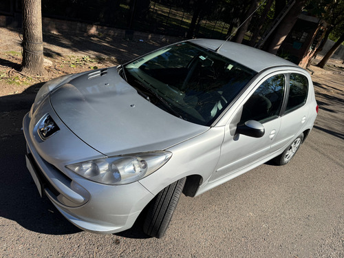 Peugeot 207 1.4 Active 75cv
