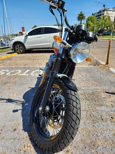 Imagen 11 de 15 de Royal Enfield Interceptor 650