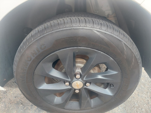 Chevrolet Onix 1.0 Lt 5p