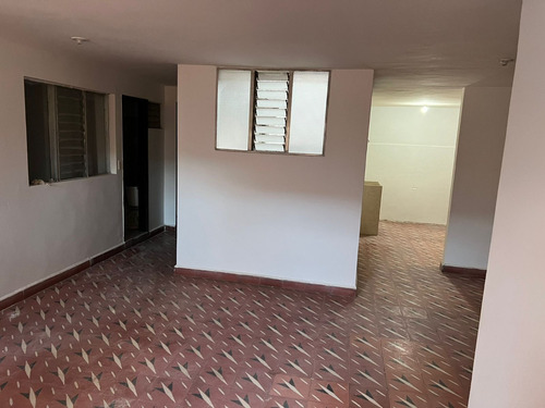 Se Arrienda Casa En Barrio Trinidad Cerca A La Avenida Guayabal