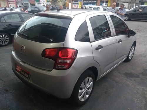 Imagem 6 de 12 de Citroën C3 90m 2014 Origine 1.5 8v