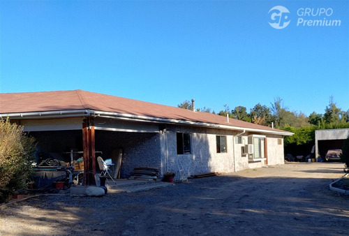 Casa Con Recepción Final En Parcela. 324 M2 / 5.274 M2