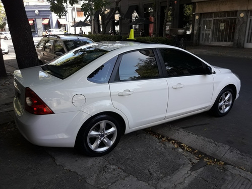 Imagen 5 de 13 de Ford Focus Ii 2.0 Exe Sedan Trend Plus 2013