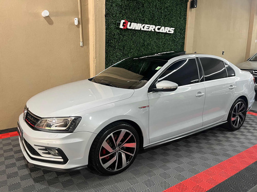 Volkswagen Vento 2.0 Tsi Gli 211cv App Connect + Nav