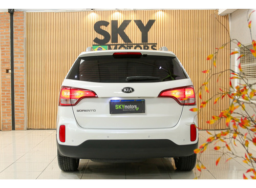 Kia Sorento 2.4 16V GASOLINA EX AUTOMÁTICO