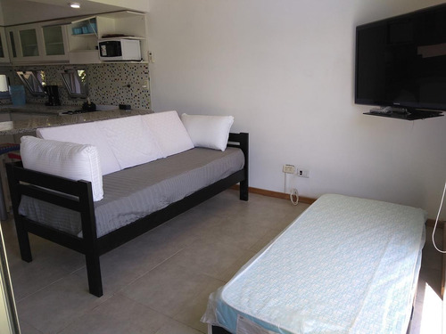 Imagen 10 de 22 de Casa Con Pileta - Roldán