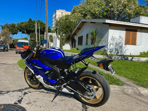 Yamaha R6 2012