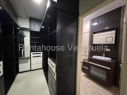 Apartamento En Venta Amplio Y Lujoso Posee Planta Electrica Parcial Pozo De Agua 2 Ptos Estacionamiento San Jacinto 25-10150 Miriam