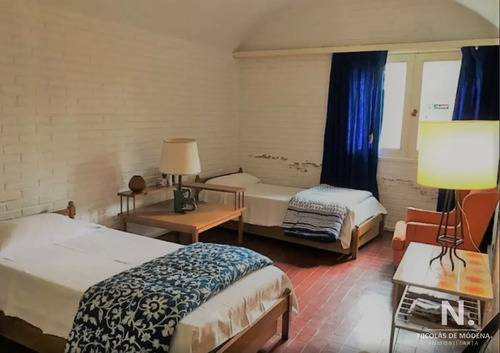 Venta De Casa 5 Dormitorios En El Golf