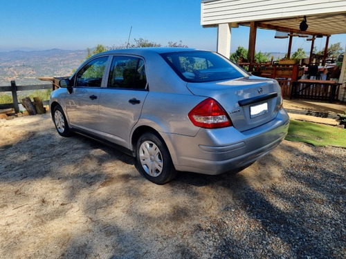 Nissan Tiida Sedan 1.6 A/c
