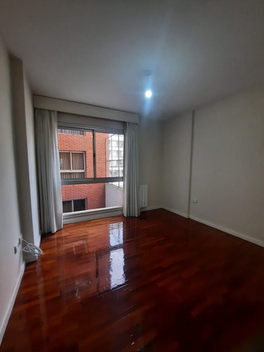 Haz Realidad Tu Sueño!! Venta Departamento 2 Dorm. B° Gral. Paz C / Cochera. Categoria!