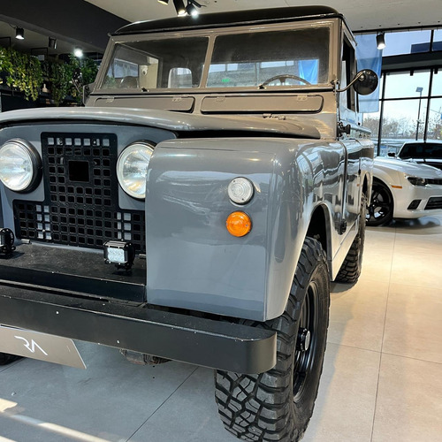 Land Rover Defender Corto