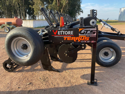 Descompactador Gts - Modelo Terrus 8 Timones