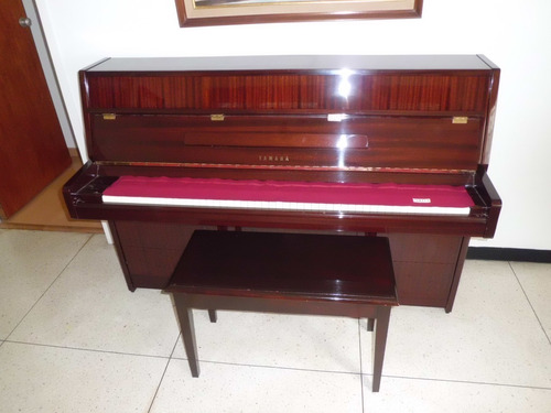 Vendo Hermoso Piano Yamaha De Pared