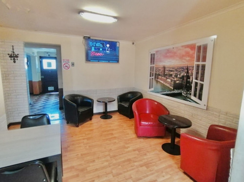 Amplio Restaurante 100% Funcionando En Venta Rengo