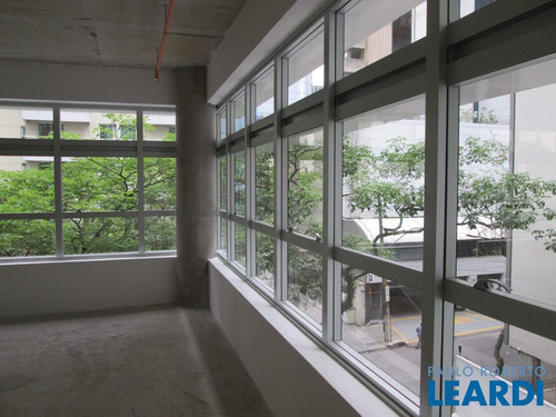 Conj. Comercial - Paraíso - Sp - 413389