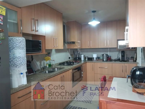 Imagen 5 de 15 de Casa En Venta De 4 Dorm. En Vitacura
