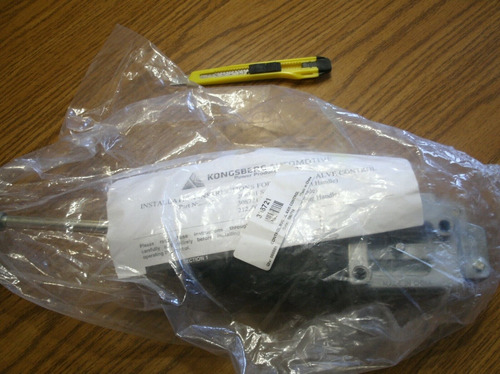 New Kongsberg 308721 Dual Axis +mode Remote Valve Contro Bbz