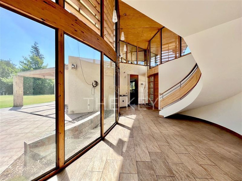 Amplio Terreno En Venta - Chicureo Poniente