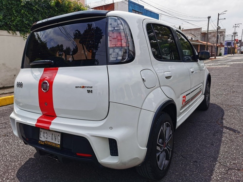 Imagen 6 de 13 de Fiat Uno 2017 1.4 Sporting Mt