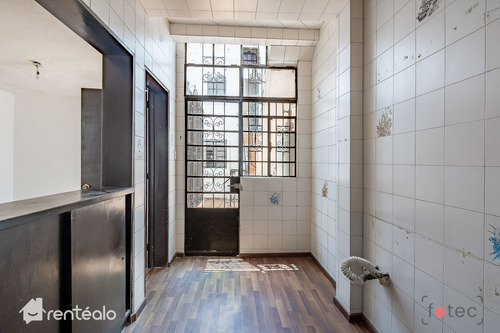 Casa De 120 M² En Venta/renta En Col. Del Valle Con Estudio Y Cuarto De Servic