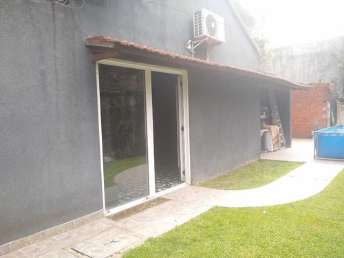Ph Al Fondo De 3 Ambientes En Castelar Of 1595 J