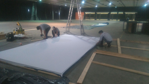 Alquiler De Cerramientos Para Galerías Biombos Paneleria