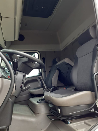 Imagem 2 de 10 de Vw 19330 2019 - Teto Alto Frota Jbs