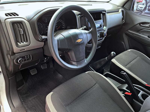 Imagem 6 de 13 de Chevrolet S10 Ls 2.8 Tdi 4x4 Cd 2019
