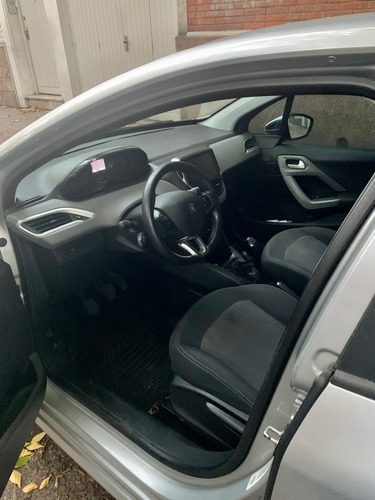 Peugeot 208 1.6 Allure