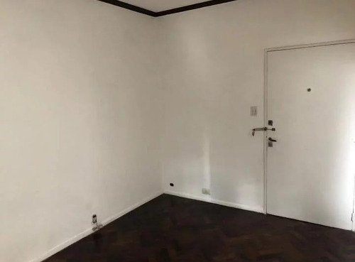 Imagen 5 de 11 de Con Renta Departamento En Venta - Balvanera - 3 Ambientes