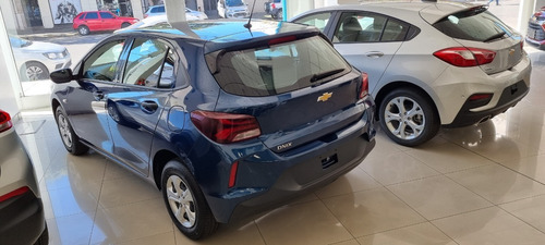 Imagen 6 de 15 de Chevrolet Onix 1.2 Entrega Inmediata 0km 2022 Vm