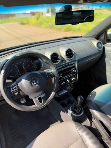 Volkswagen Saveiro 1.6 16v Cross Cab. Dupla Total Flex 2p