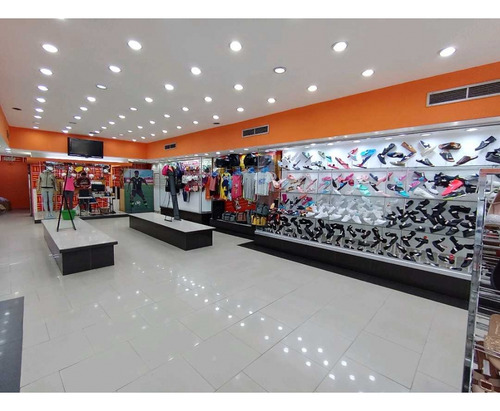 Alquiler De Local Comercial (alto Trafico),los Sauces, Av Bolívar.